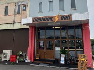 カフェ入り口yoko.jpeg